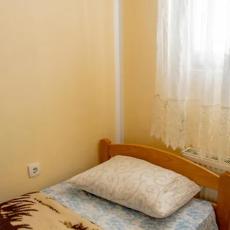 Apartment Vila Mira I Tisine Rokci