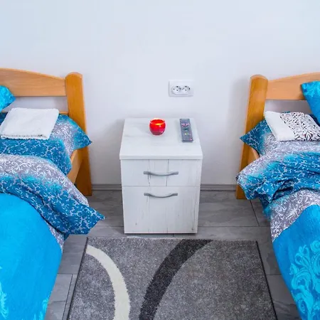 Apartment Vila Mira I Tisine Rokci