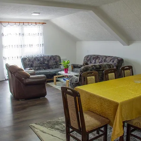 Vila Mira I Tisine Apartment